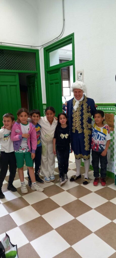 JORGE JUAN EN LAS ESCUELAS  