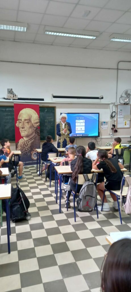 JORGE JUAN EN LAS ESCUELAS  