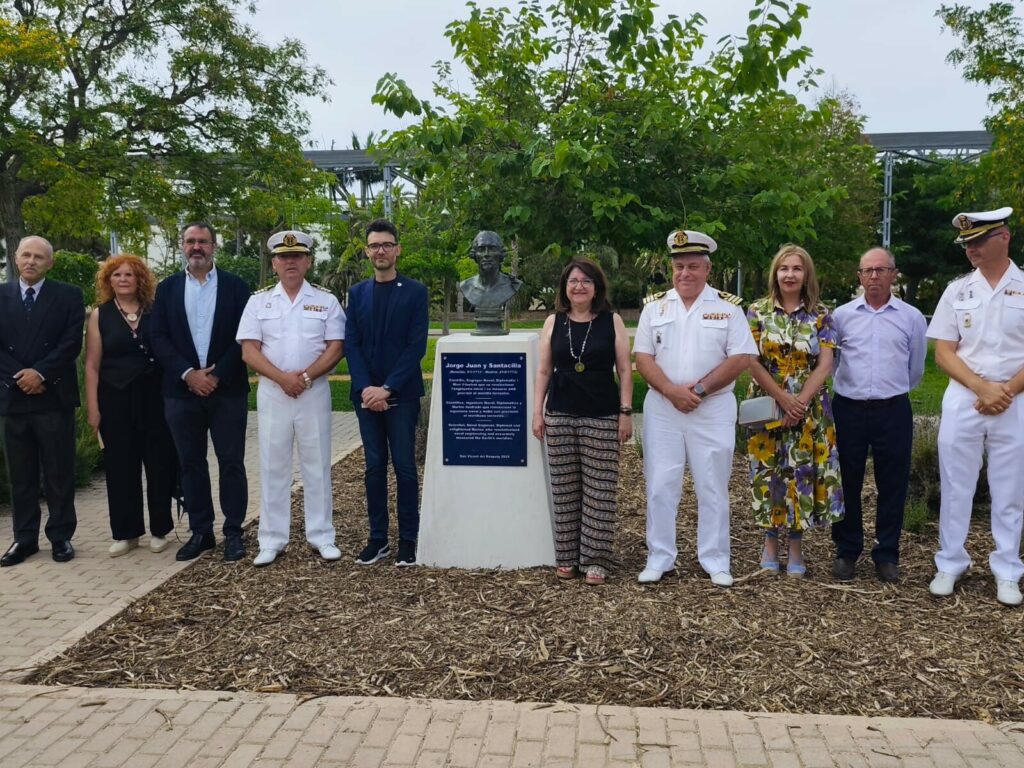 Inauguración busto Jorge Juan en la Universidad de Alicante  