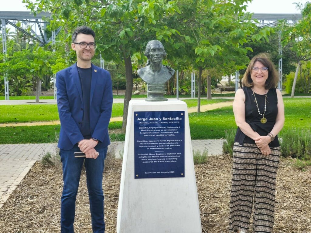 Inauguración busto Jorge Juan en la Universidad de Alicante  
